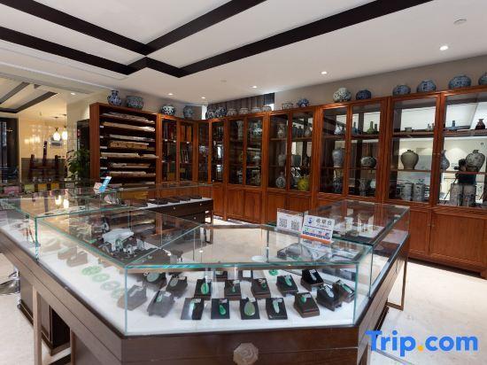Шаоксинг: Zheyue Hotel (Shaoxing Lu Xun Hometown Cangqiao Straight Street)