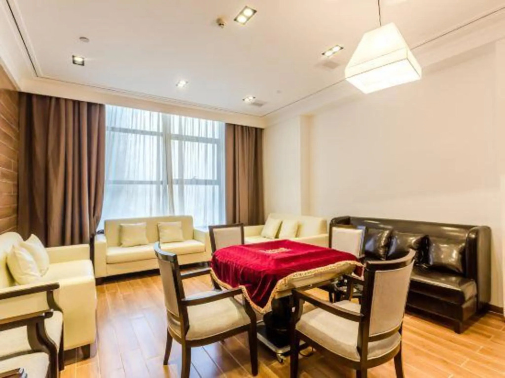 Хойчжоу: Aegean Hotel