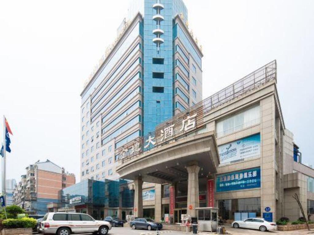 Jindi Grand Hotel — фото 1