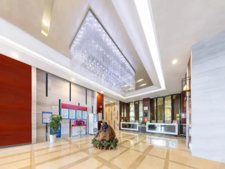 Шаогуань: Yuexuan Hotel