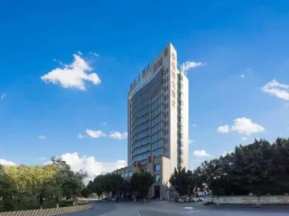 Шаогуань: Yuexuan Hotel