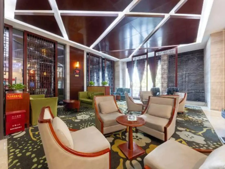 Шаогуань: Yuexuan Hotel