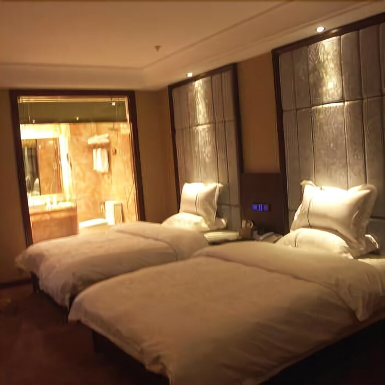 Цюйцзин: Huize Hotel