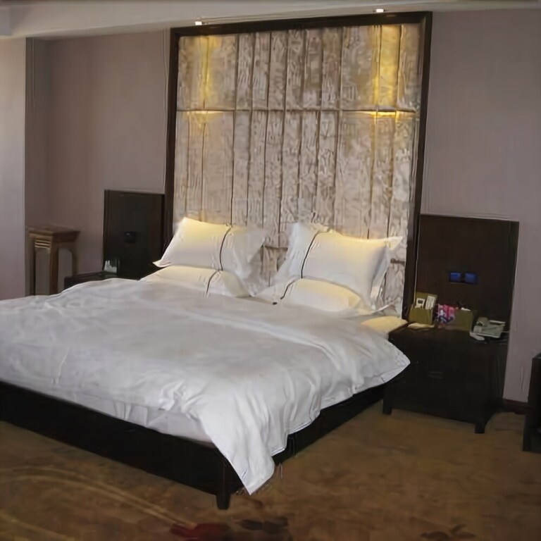 Цюйцзин: Huize Hotel
