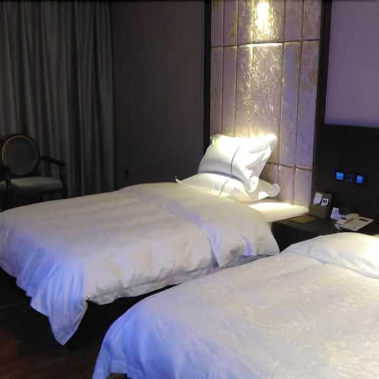 Цюйцзин: Huize Hotel