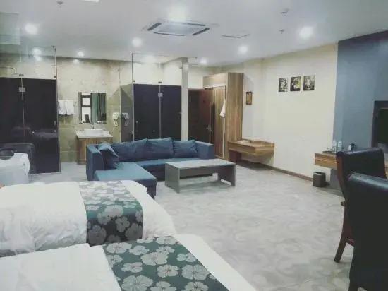 Яньтай: Yantai Venice Fashion Theme Hotel