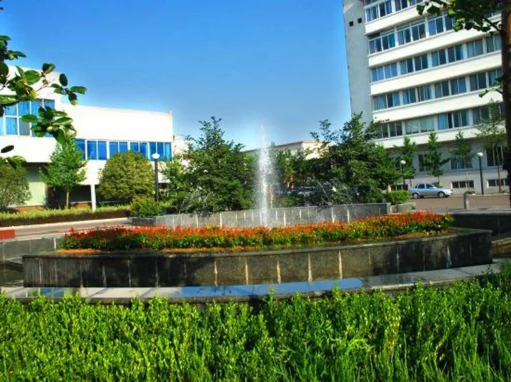 Цзинин: Xinda Hotel
