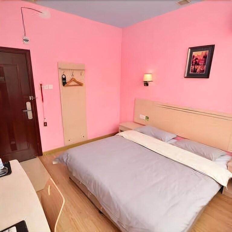Ухань: 77 Chain Traders Hotel