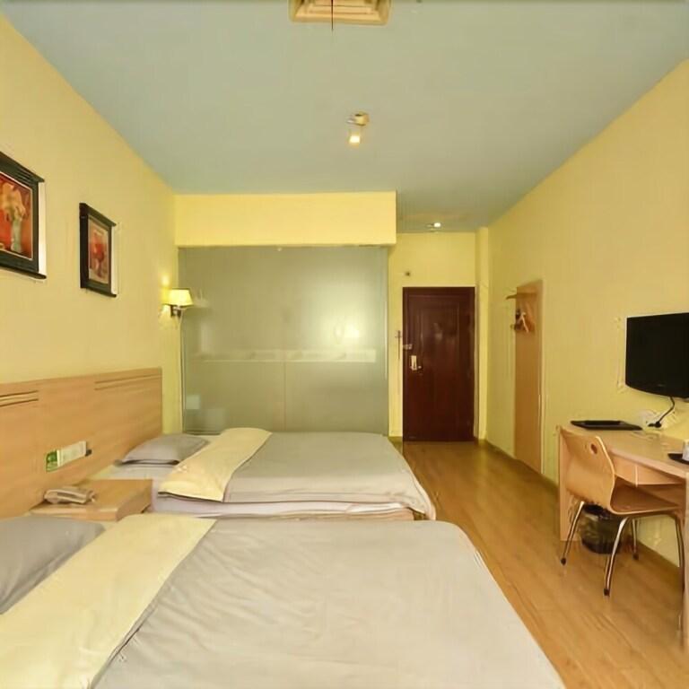 Ухань: 77 Chain Traders Hotel