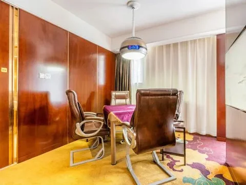Яньань: Yan'an Yanfei Libin Hotel
