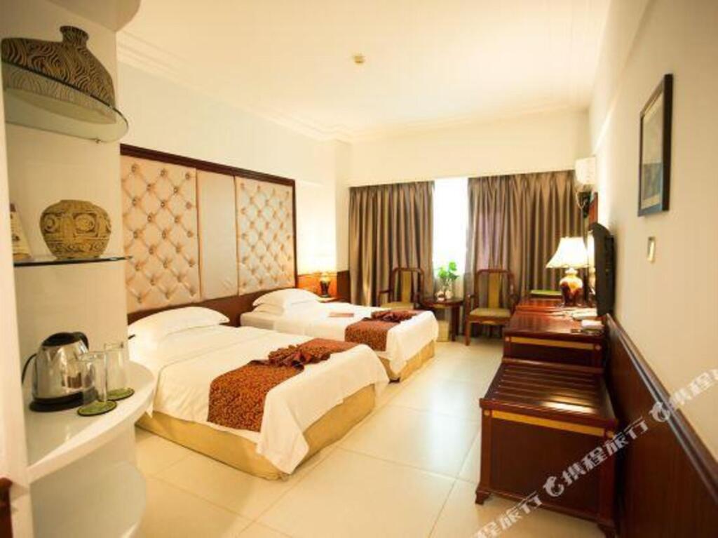 Цюнхай: Yangguang Yihao Hotel