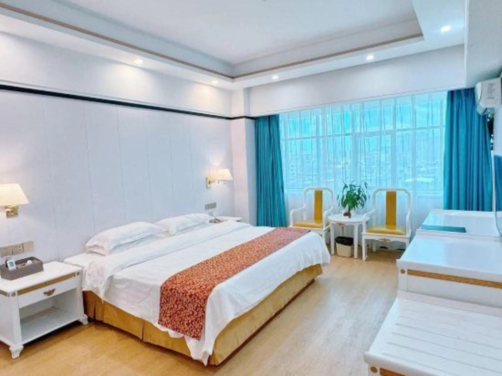 Цюнхай: Yangguang Yihao Hotel