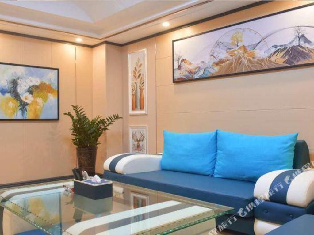 Цюнхай: Yangguang Yihao Hotel