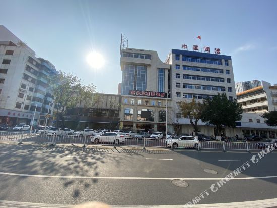 Шаньтоу: Changzhijiang Designer Hotel (Shantou Zhujiang Road Food Street Branch)