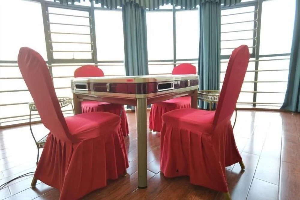 Аньцин: Longmen Hotel