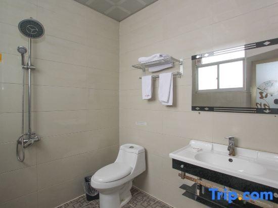 Гуйлинь: Guilin Hongxuan Hotel (Huaniao Market University of Technology)