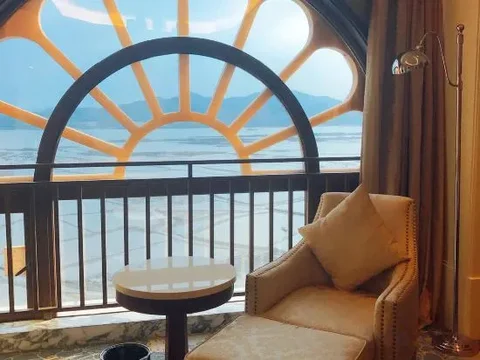 Сямынь: Royal Seaside Hotel and Hot Springs Xiamen