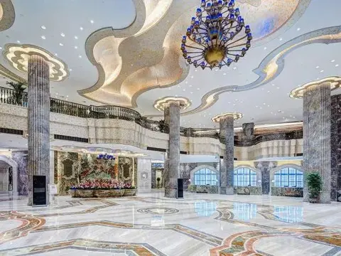 Сямынь: Royal Seaside Hotel and Hot Springs Xiamen
