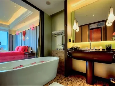Сямынь: Royal Seaside Hotel and Hot Springs Xiamen