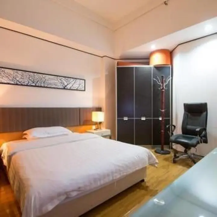 Наньнин: Nanning Jingchen Aparttment Hotel