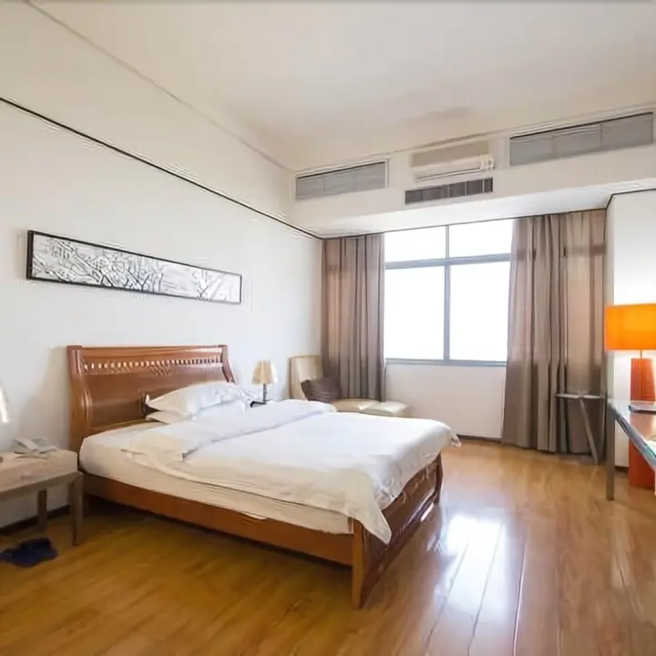 Наньнин: Nanning Jingchen Aparttment Hotel