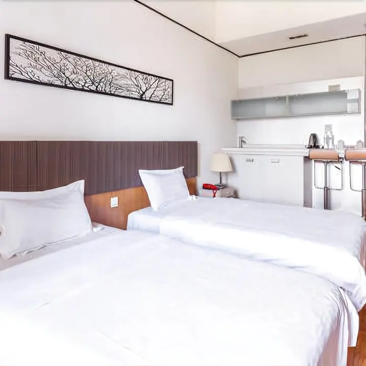 Наньнин: Nanning Jingchen Aparttment Hotel