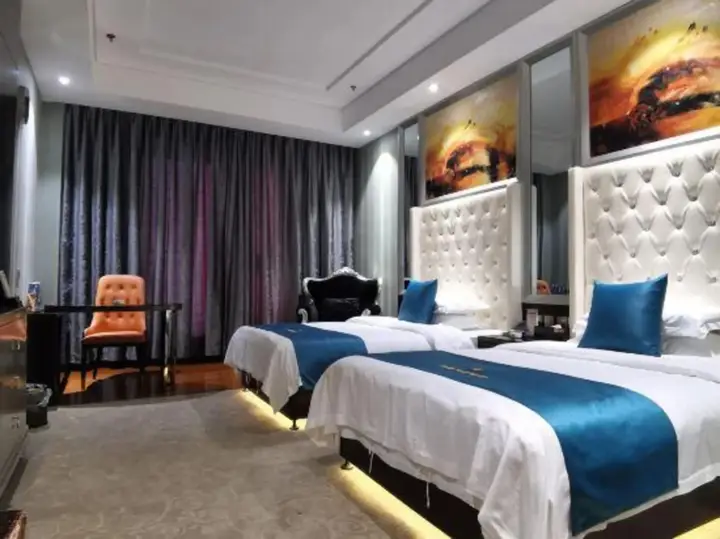 Longchang Holiday Hotel — фото 4