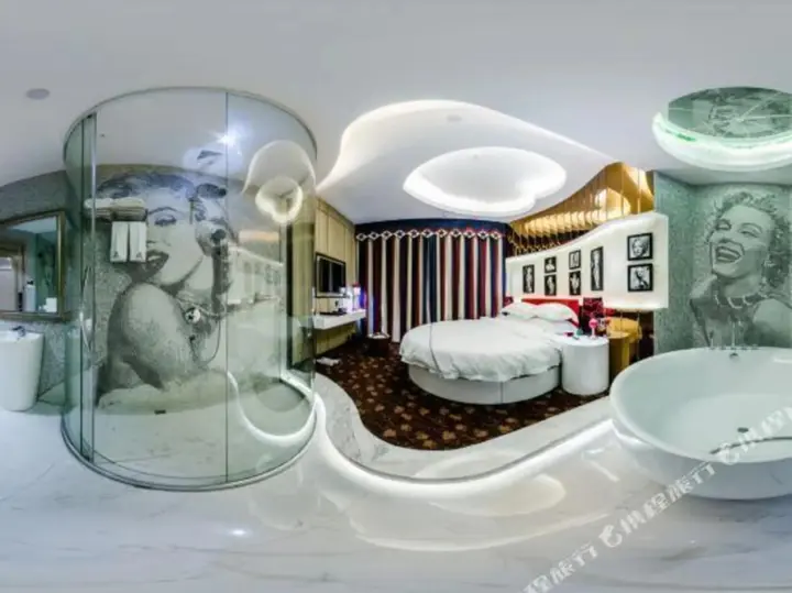 Пинсян: Me Too Hotel