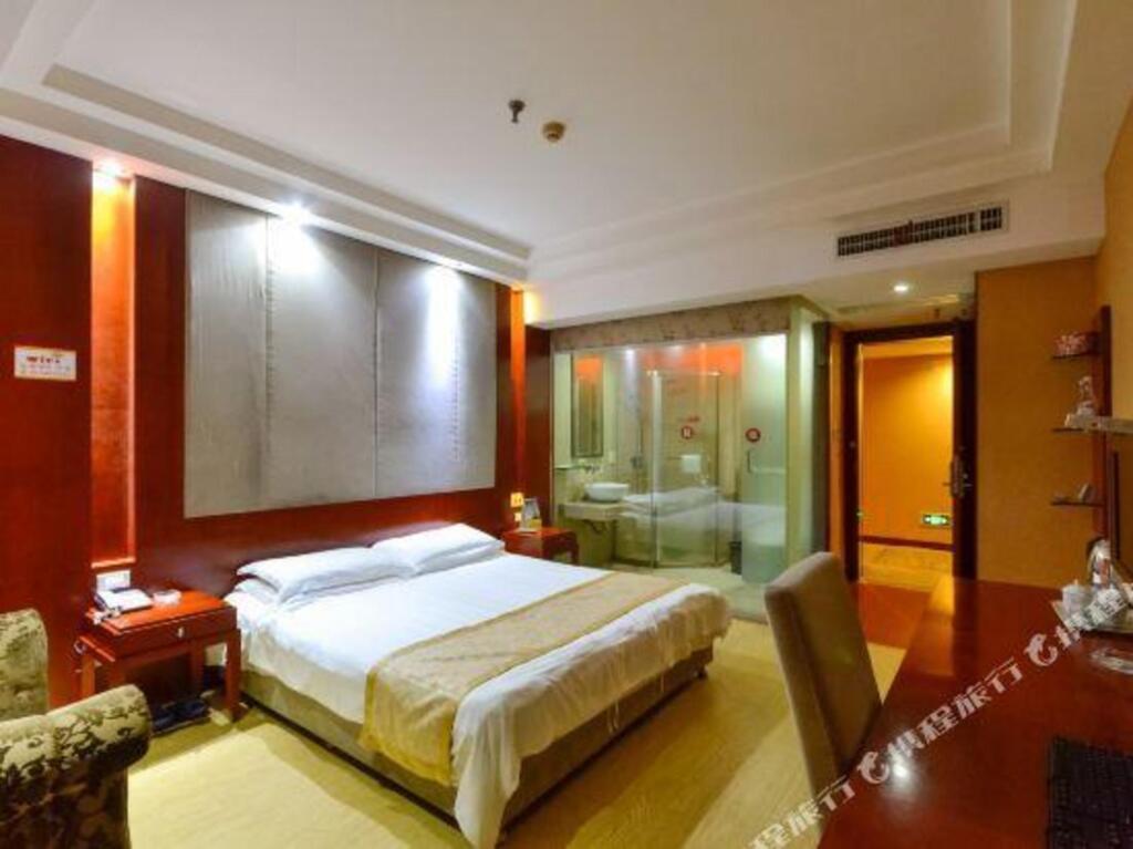 Тайчжоу: Yarvard Holiday Hotel