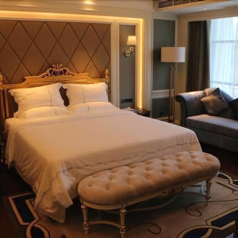 Лишуй: Renhe Dynasty Hotel Qingtian