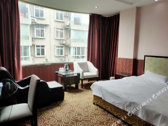 Ибинь: Youli Shangya Smart Hotel (Yibin Baixi Branch)