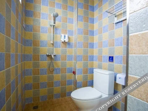 Бэйхай: Jiuqi Letu Themed Hotel