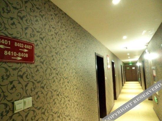 Дунъян: Tianyue Motel