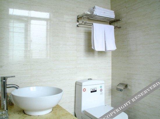 Дунъян: Tianyue Motel