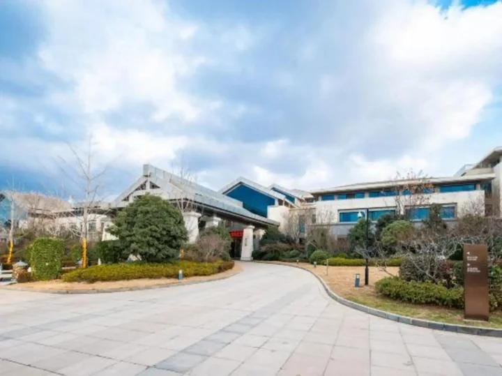 Ляньюньган: Heanhu International Hotel