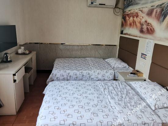 Гуанчжоу: Longxiang Hotel