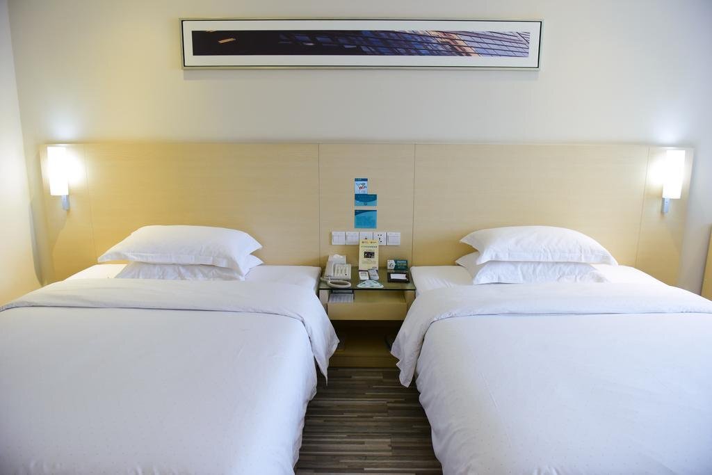 Циньчжоу: City Comfort Inn Qinzhou Wal-mart
