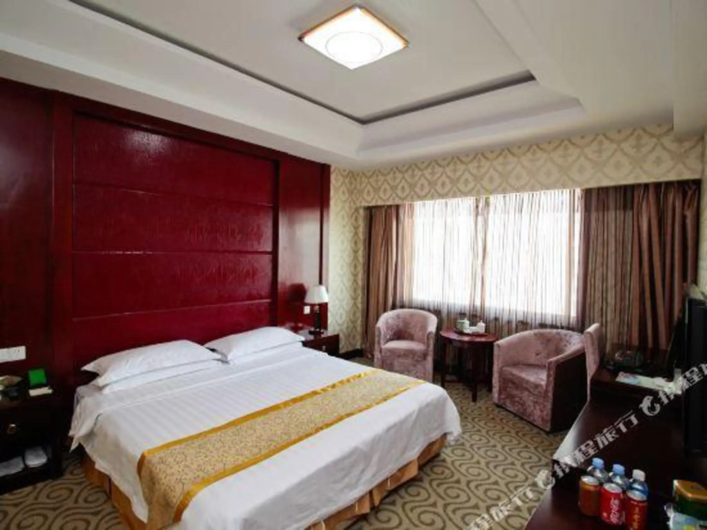 Луань: Lu'an Huadu Hotel