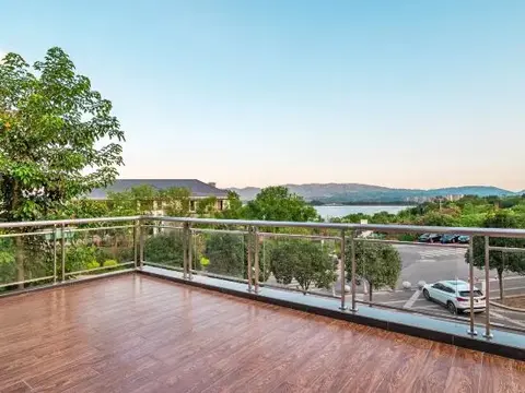 Чунцин: Chongqing Changshou Lakeyuan Huxiao Hotel