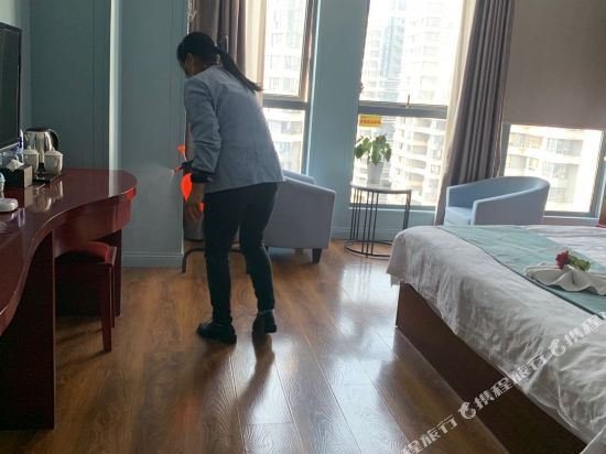 Ичан: Yujing Holiday Hotel (Yichang Three Gorges Visitor Center Wanda Plaza)