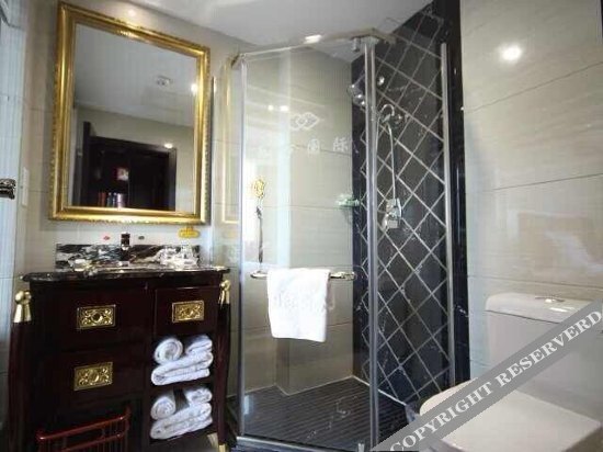 Юнчжоу: Dongfang International Business Hotel