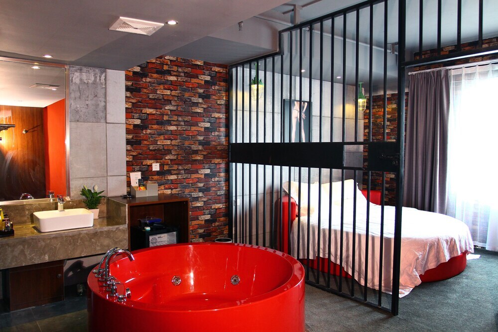 Лоян: Luoyang Provence Theme Hotel