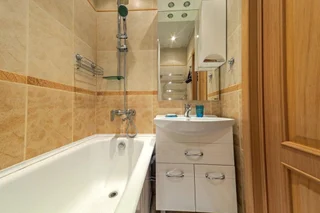 Москва: Lux Apartments (Люкс апартментс) на Цветном бульваре