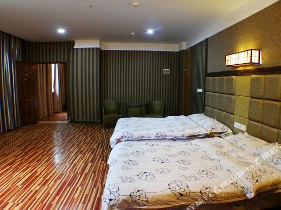 Цзиньюань: Jintian Business Hotel