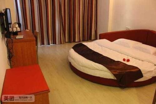 Яньчэн: Thank Inn Plus Hotel Yancheng Jianhu Guanhua Road