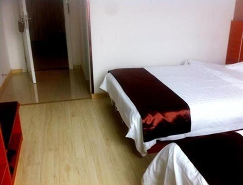 Яньчэн: Thank Inn Plus Hotel Yancheng Jianhu Guanhua Road