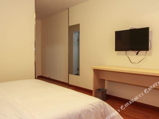 Люян: 7 Days Inn (Lvliang Xingsheng Road)