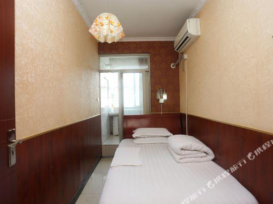 Чэнду: Wenxin Hostel (Chengdu Shiyang Bus Station)