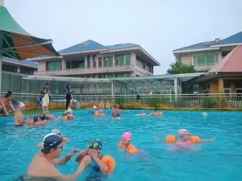 Вэйфан: Qingzhou Hefeng Hot Spring Hotel