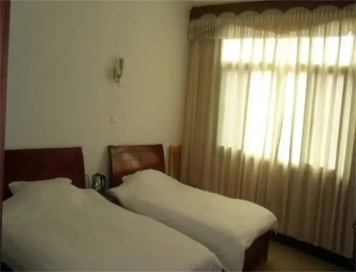 Интань: Yingtan Pinpinmei Inn